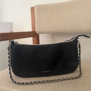Black Minimalist Shoulder Bag With Silver Chain Strap